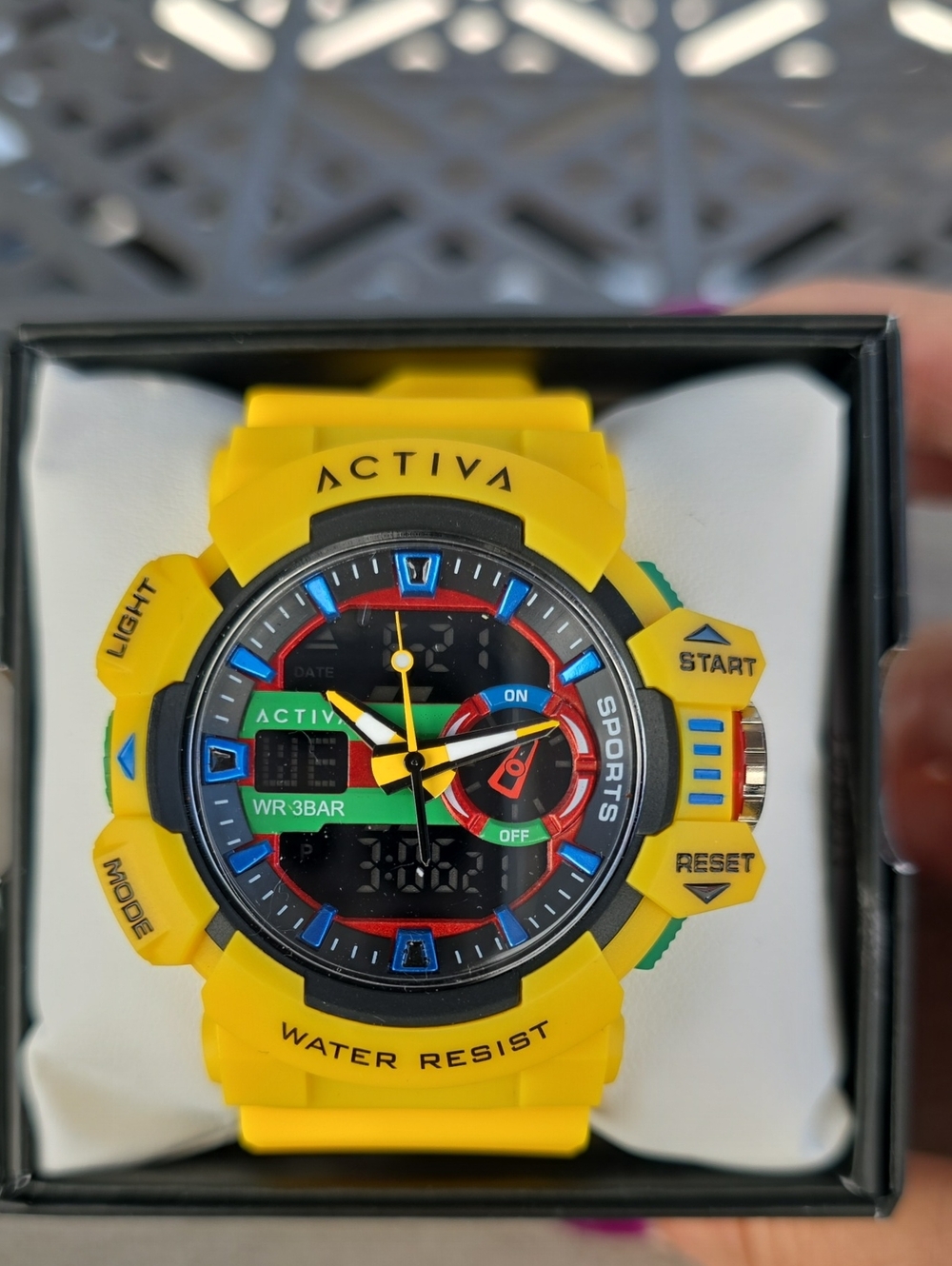 726.  Activa Vord By invicta Digital Men 49mm  (ACW8043-005)
